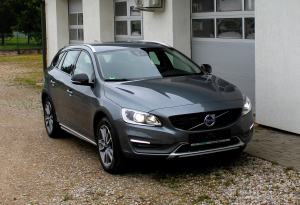 Volvo V60 D5