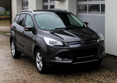 Ford KUGA 1.5i Pārdod Ford KUGA 1.5i