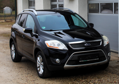 Ford KUGA 2.0TDCi Pārdod Ford KUGA 2.0TDCi